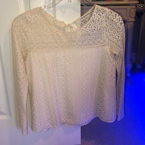 super cute hollister blouse